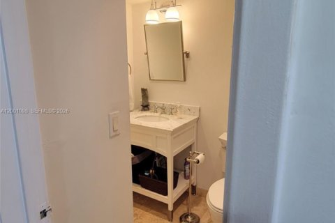 Купить кондоминиум в Майами-Бич, Флорида 1 спальня, 99.87м2, № 2066391 - фото 22