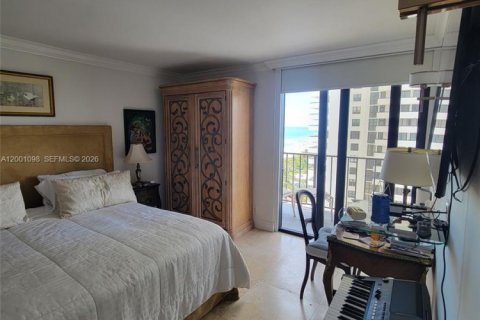 Купить кондоминиум в Майами-Бич, Флорида 1 спальня, 99.87м2, № 2066391 - фото 13