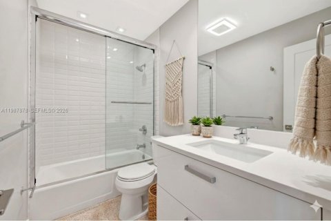 Apartamento en alquiler en Fort Lauderdale, Florida, 2 dormitorios, 102.19 m2 № 2051183 - foto 14