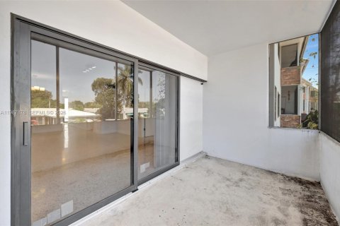 Apartamento en alquiler en Fort Lauderdale, Florida, 2 dormitorios, 102.19 m2 № 2051183 - foto 19