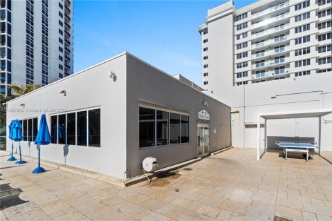Hôtel, hôtellerie à vendre à Sunny Isles Beach, Floride: 33.44 m2 № 1964889 - photo 30