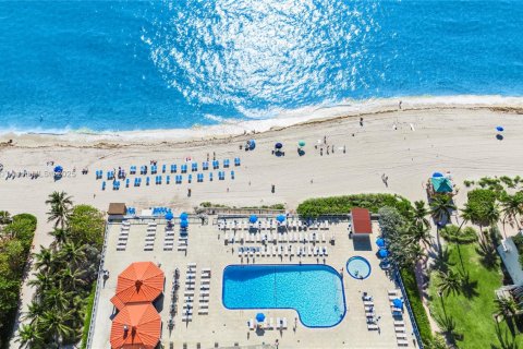 Hôtel, hôtellerie à vendre à Sunny Isles Beach, Floride: 33.44 m2 № 1964889 - photo 26