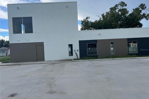 Immobilier commercial à vendre à Kissimmee, Floride: 375.33 m2 № 1434956 - photo 2
