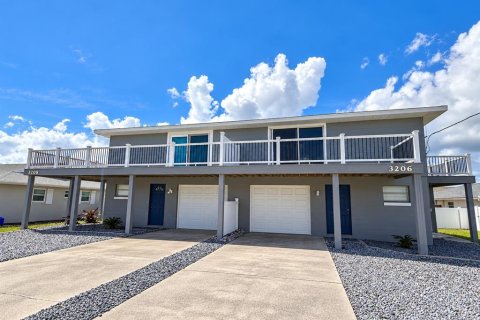 Appartement à New Smyrna Beach, Floride 2 chambres, 95.32 m2 № 2420124