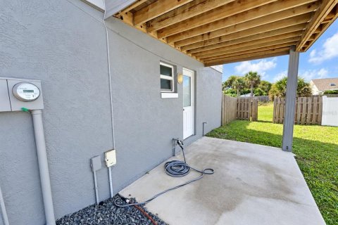 Appartement à louer à New Smyrna Beach, Floride: 2 chambres, 95.32 m2 № 2420124 - photo 18