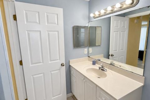 Appartement à louer à New Smyrna Beach, Floride: 2 chambres, 95.32 m2 № 2420124 - photo 12