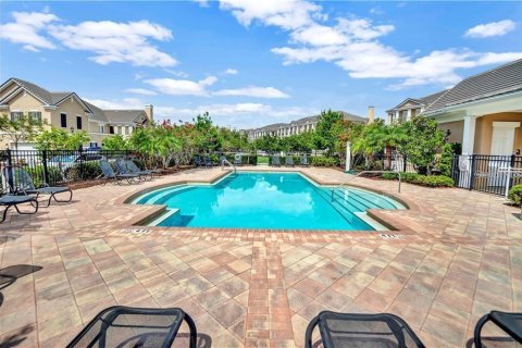Touwnhouse à Saint Petersburg, Floride 3 chambres, 222.69 m2 № 2400352