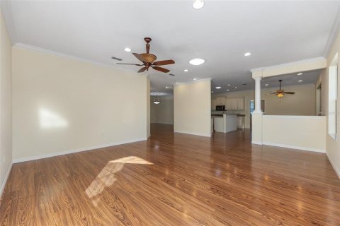 House in Ocala, Florida 3 bedrooms, 225.29 sq.m. № 2095034 - photo 10