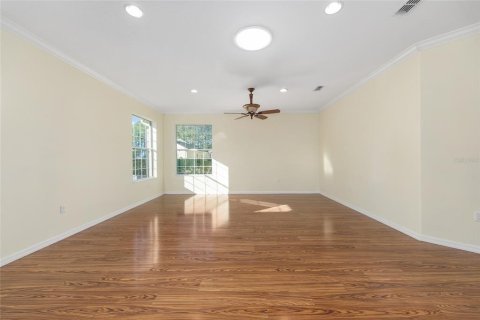 House in Ocala, Florida 3 bedrooms, 225.29 sq.m. № 2095034 - photo 8