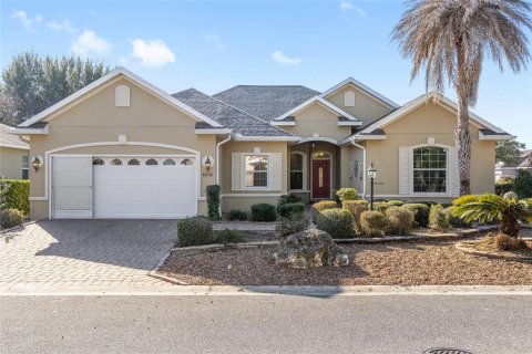 House in Ocala, Florida 3 bedrooms, 225.29 sq.m. № 2095034 - photo 2