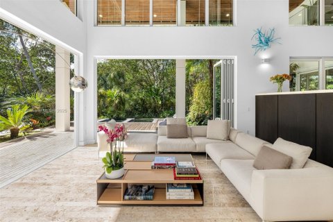 Villa ou maison à vendre à Coral Gables, Floride: 5 chambres, 648.27 m2 № 1972635 - photo 6