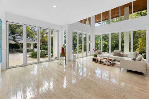 Villa ou maison à vendre à Coral Gables, Floride: 5 chambres, 648.27 m2 № 1972635 - photo 4