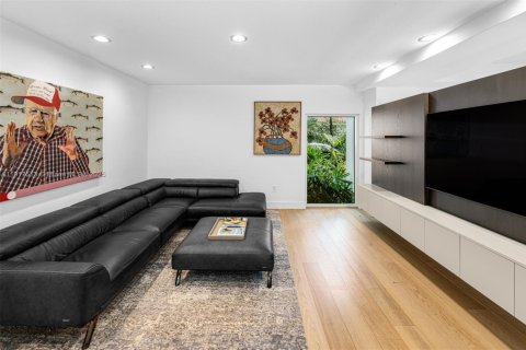 Villa ou maison à vendre à Coral Gables, Floride: 5 chambres, 648.27 m2 № 1972635 - photo 8