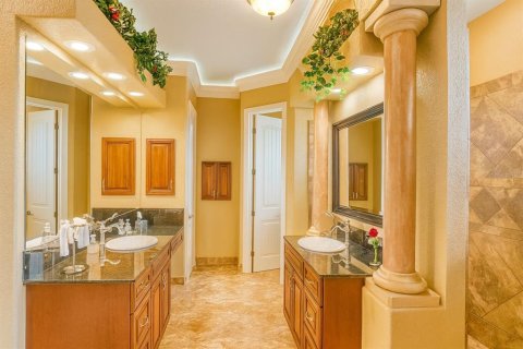 House in Osprey, Florida 3 bedrooms, 238.94 sq.m. № 2226556 - photo 13