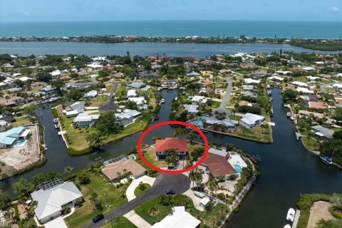 House in Osprey, Florida 3 bedrooms, 238.94 sq.m. № 2226556 - photo 3