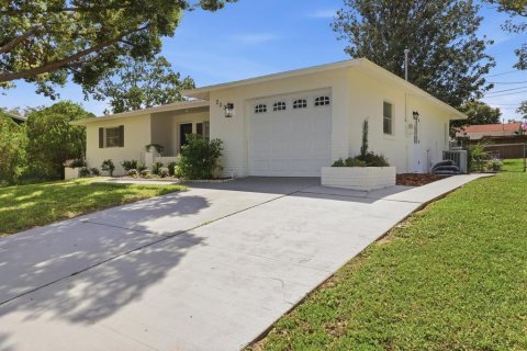 House in Beverly Hills, Florida 2 bedrooms, 115.2 sq.m. № 2280622