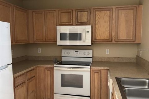 Casa en alquiler en Poinciana, Florida, 4 dormitorios, 145.21 m2 № 1817806 - foto 2