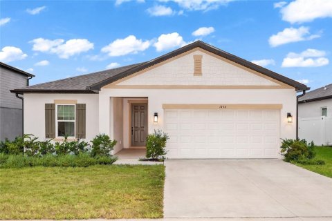 Villa ou maison à vendre à Deltona, Floride: 4 chambres, 176.79 m2 № 2208160 - photo 2