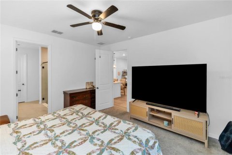 Villa ou maison à vendre à Deltona, Floride: 4 chambres, 176.79 m2 № 2208160 - photo 12