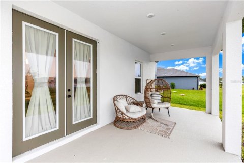 Villa ou maison à vendre à Deltona, Floride: 4 chambres, 176.79 m2 № 2208160 - photo 24