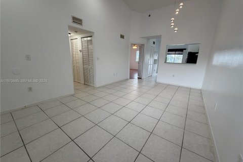 Apartment in Miami, Florida 2 bedrooms, 88.26 sq.m. № 2040430 - photo 2