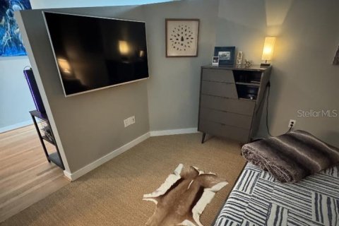 Condo in Tampa, Florida, 1 bedroom  № 1824719 - photo 12
