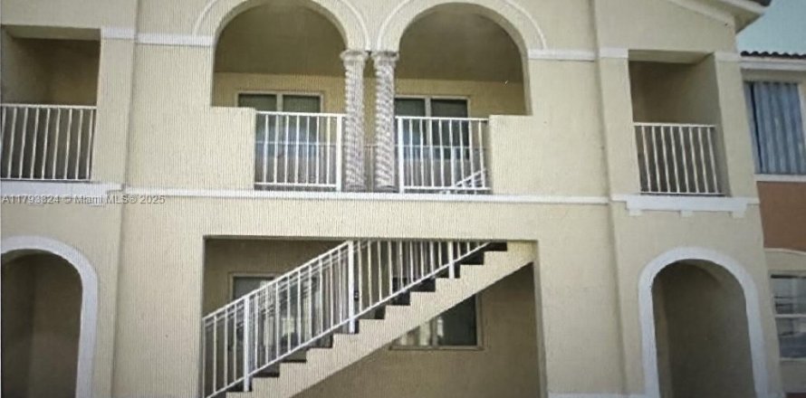 Condo in Homestead, Florida, 3 bedrooms № 1959242