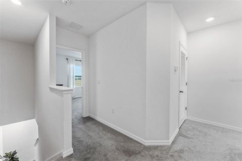 Townhouse in Wesley Chapel, Florida 3 bedrooms, 155.43 sq.m. № 1637377 - photo 18