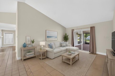 House in Lakeland, Florida 4 bedrooms, 274.06 sq.m. № 2156628 - photo 7