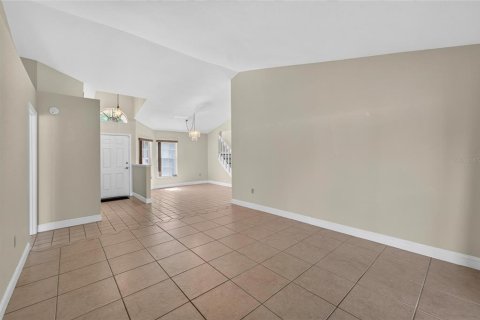 House in Lakeland, Florida 4 bedrooms, 274.06 sq.m. № 2156628 - photo 6