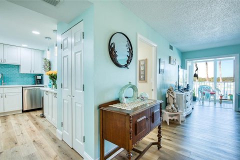 Condominio en venta en Largo, Florida, 2 dormitorios, 102.19 m2 № 2204949 - foto 11