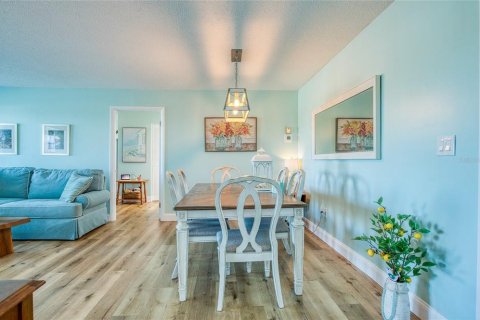 Condominio en venta en Largo, Florida, 2 dormitorios, 102.19 m2 № 2204949 - foto 18
