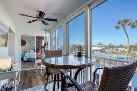 Condominio en venta en Largo, Florida, 2 dormitorios, 102.19 m2 № 2204949 - foto 13