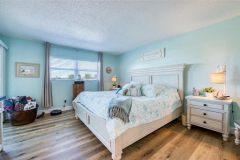 Condominio en venta en Largo, Florida, 2 dormitorios, 102.19 m2 № 2204949 - foto 15