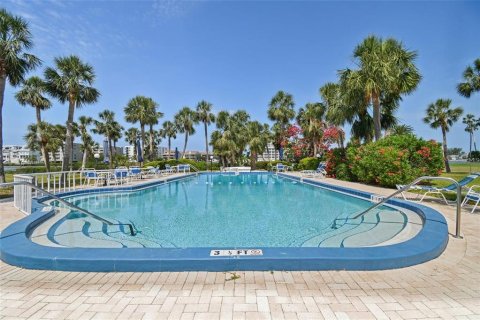Condominio en venta en Largo, Florida, 2 dormitorios, 102.19 m2 № 2204949 - foto 21