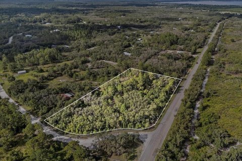 Land in Frostproof, Florida № 1807227 - photo 1
