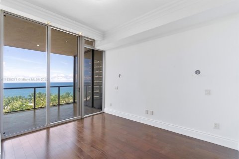 Copropriété à vendre à Bal Harbour, Floride: 3 chambres, 263.75 m2 № 1819943 - photo 22