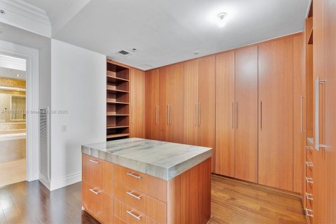 Copropriété à vendre à Bal Harbour, Floride: 3 chambres, 263.75 m2 № 1819943 - photo 30