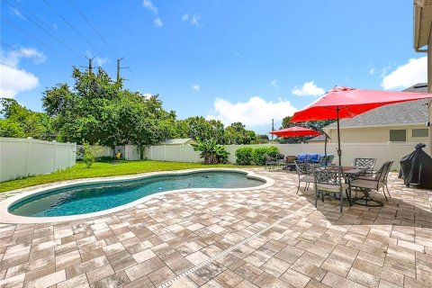 Casa en venta en Oviedo, Florida, 5 dormitorios, 247.4 m2 № 1850267 - foto 28