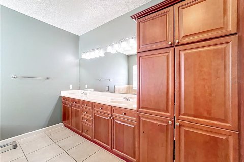 Casa en venta en Oviedo, Florida, 5 dormitorios, 247.4 m2 № 1850267 - foto 23