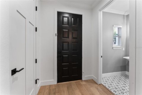 Townhouse in Tampa, Florida 3 bedrooms, 159.79 sq.m. № 1870430 - photo 3