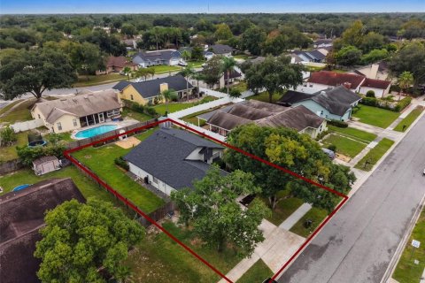 Villa ou maison à vendre à Casselberry, Floride: 3 chambres, 110.46 m2 № 2408248 - photo 29