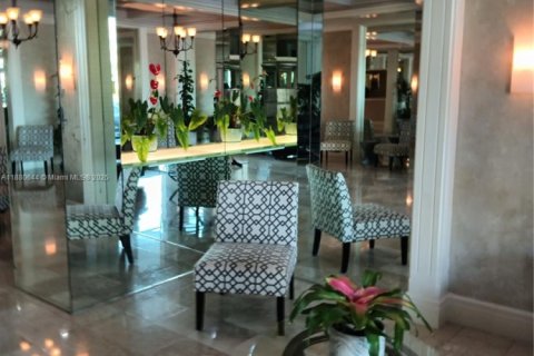 Copropriété à louer à Hollywood, Floride: 2 chambres, 119.66 m2 № 1922329 - photo 4