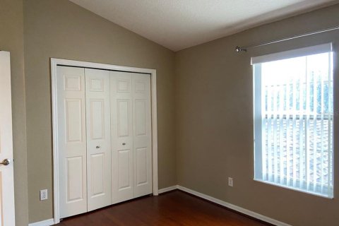 Townhouse in Tampa, Florida 2 bedrooms, 118.17 sq.m. № 2236570 - photo 15