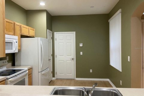 Townhouse in Tampa, Florida 2 bedrooms, 118.17 sq.m. № 2236570 - photo 8