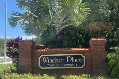Townhouse in Tampa, Florida 2 bedrooms, 118.17 sq.m. № 2236570 - photo 24