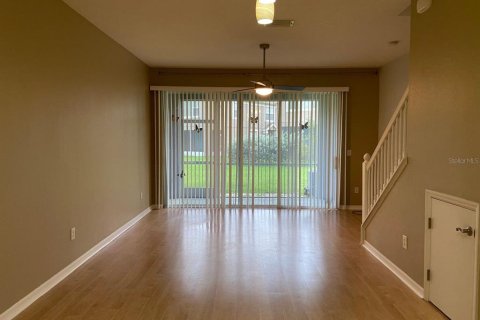 Townhouse in Tampa, Florida 2 bedrooms, 118.17 sq.m. № 2236570 - photo 9