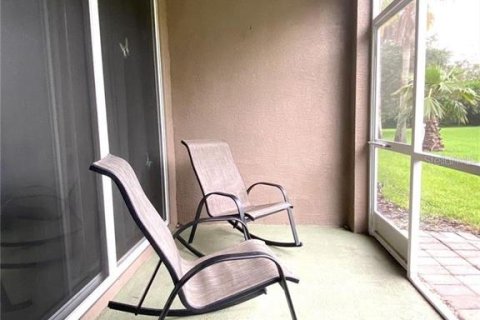 Townhouse in Tampa, Florida 2 bedrooms, 118.17 sq.m. № 2236570 - photo 18