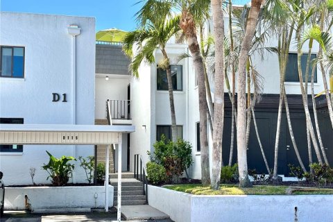 Copropriété à vendre à Englewood, Floride: 3 chambres, 159.33 m2 № 1587513 - photo 2