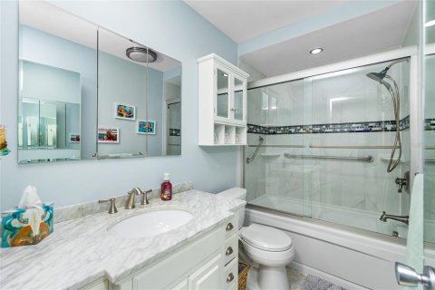 Copropriété à vendre à Englewood, Floride: 3 chambres, 159.33 m2 № 1587513 - photo 25